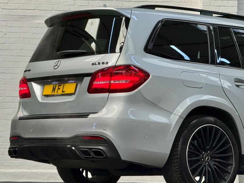 MERCEDES-BENZ GLS