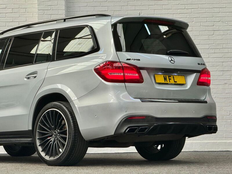 MERCEDES-BENZ GLS
