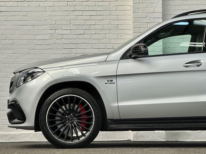 MERCEDES-BENZ GLS