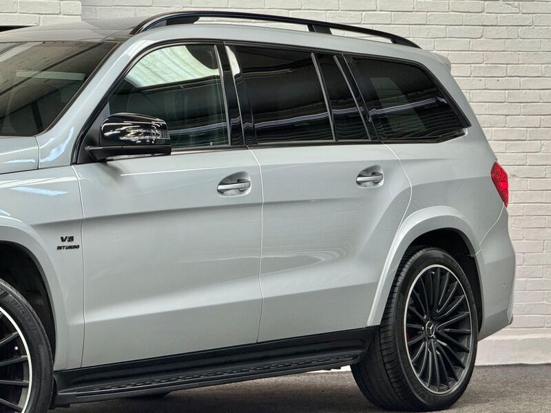MERCEDES-BENZ GLS