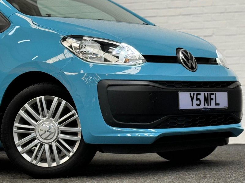 VOLKSWAGEN UP