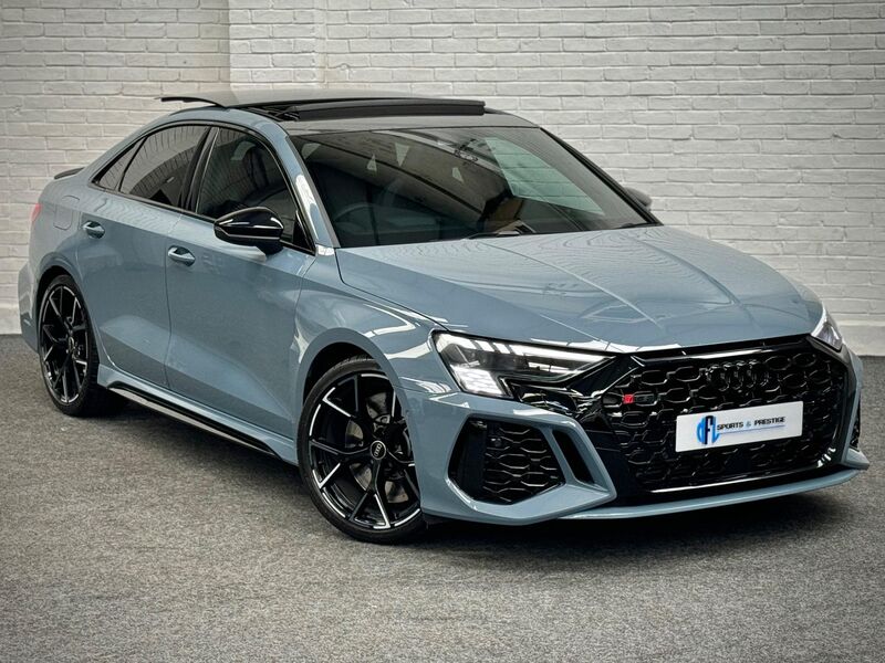AUDI RS3