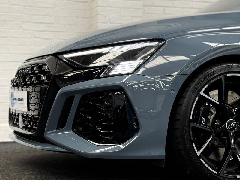AUDI RS3