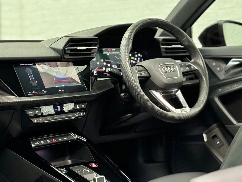 AUDI RS3
