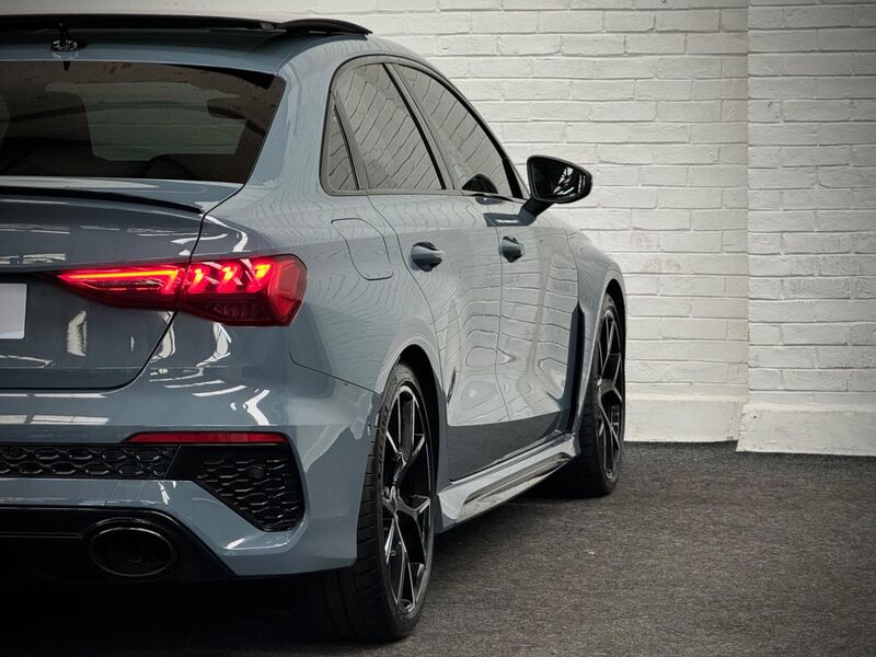 AUDI RS3
