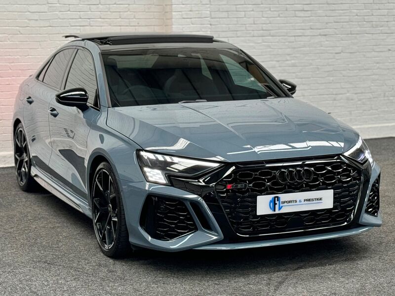 AUDI RS3