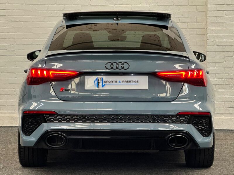 AUDI RS3