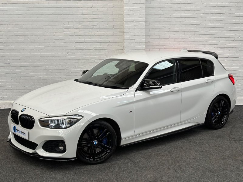 BMW 1 SERIES