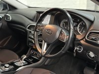 INFINITI Q30