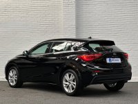 INFINITI Q30