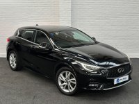 INFINITI Q30