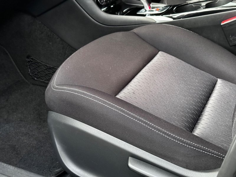 INFINITI Q30