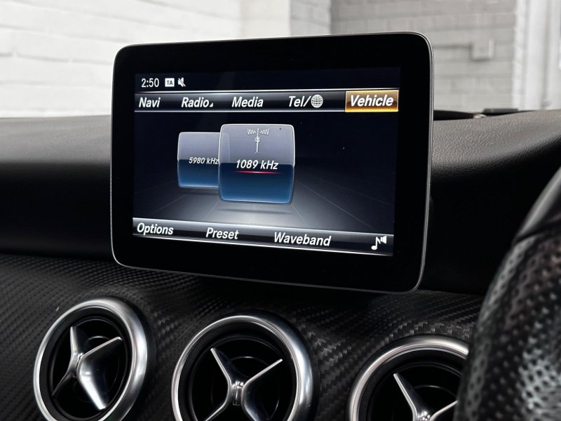 MERCEDES-BENZ A CLASS