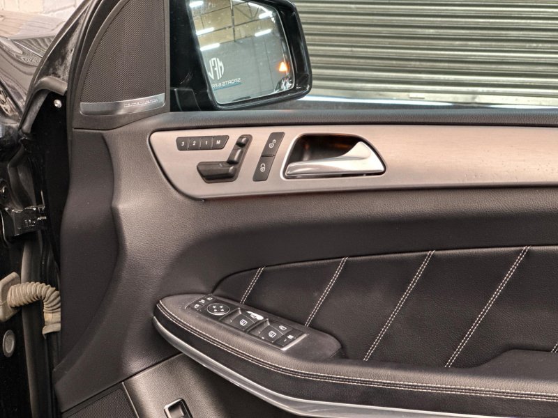 MERCEDES-BENZ GL CLASS