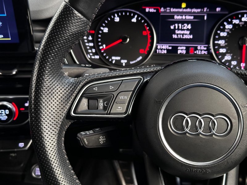 AUDI A4 AVANT