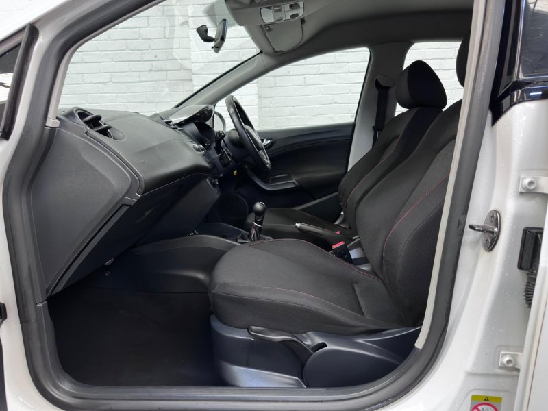 SEAT IBIZA