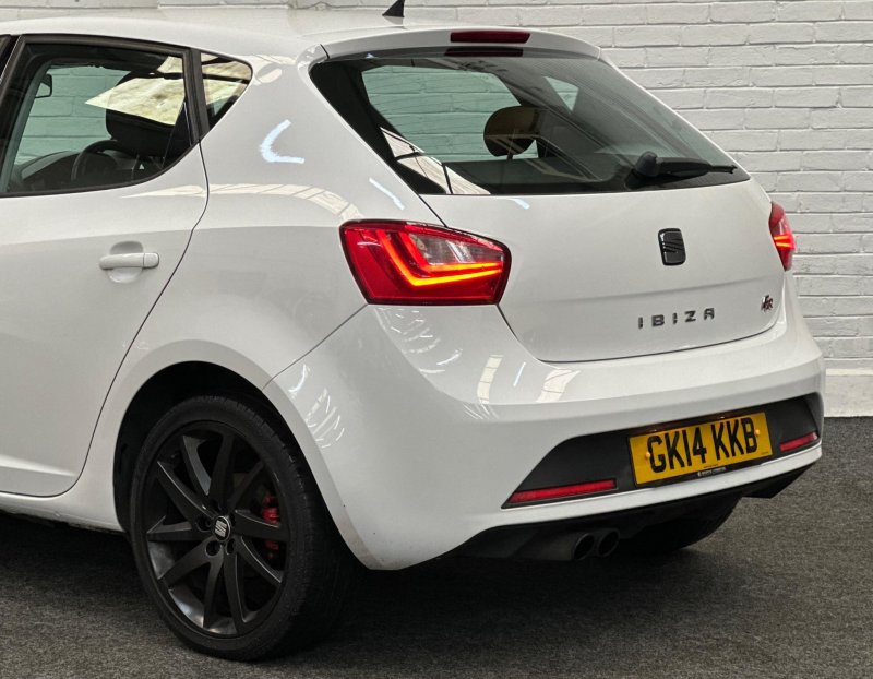 SEAT IBIZA