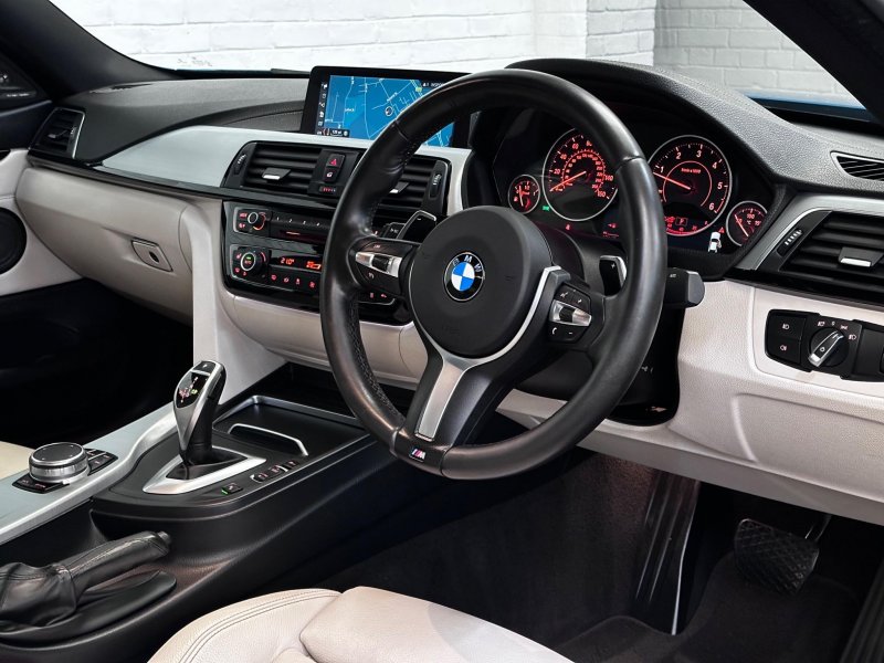 BMW 4 SERIES