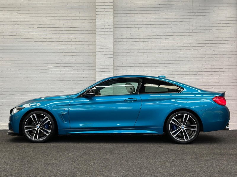 BMW 4 SERIES