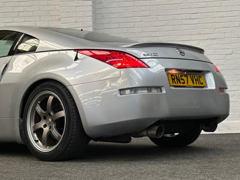 NISSAN 350Z