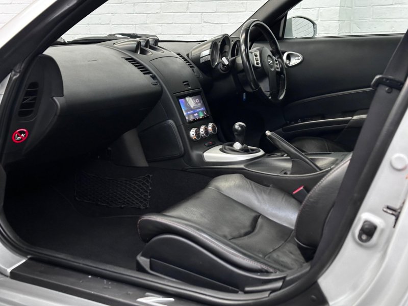 NISSAN 350Z