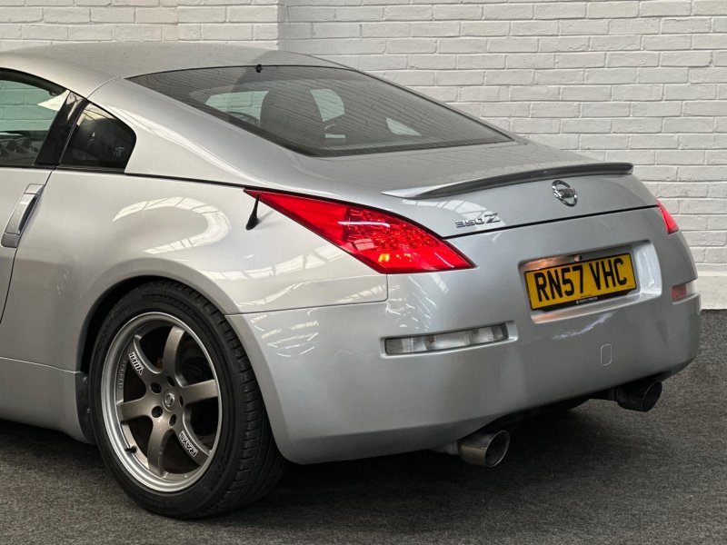 NISSAN 350Z