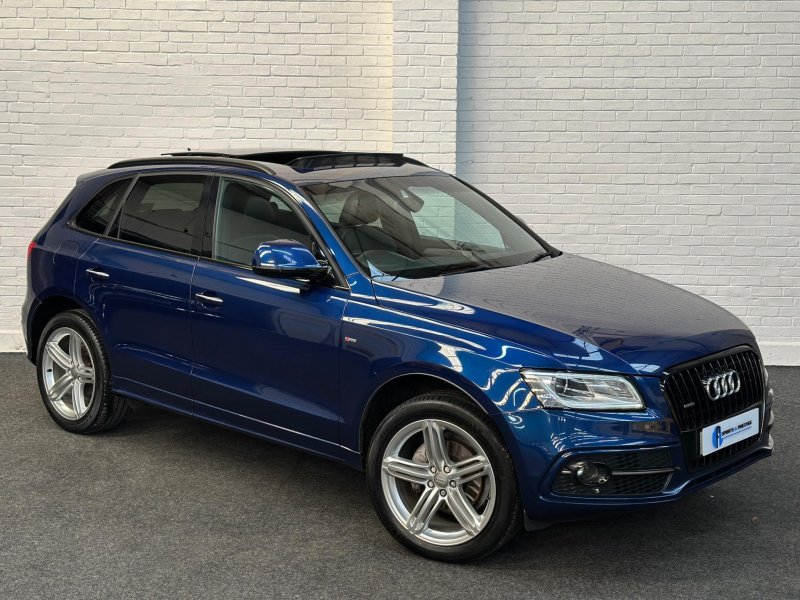 AUDI Q5
