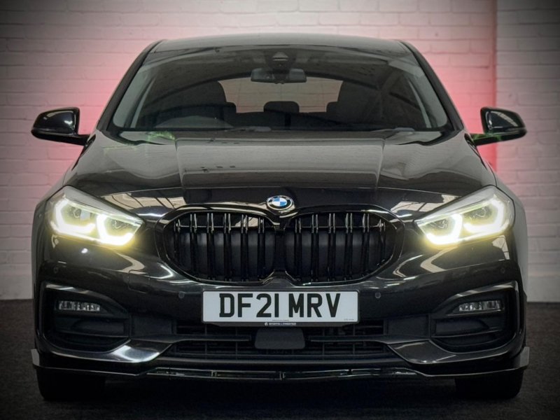 BMW 1 SERIES