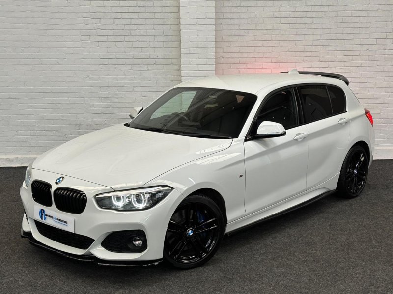BMW 1 SERIES