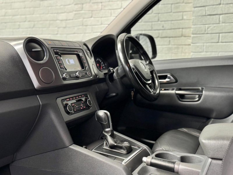 VOLKSWAGEN AMAROK