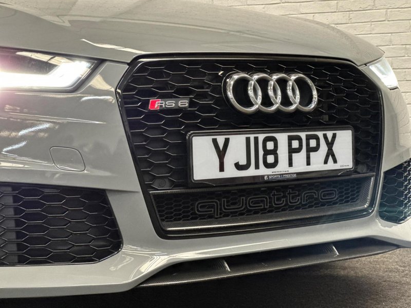 AUDI RS6