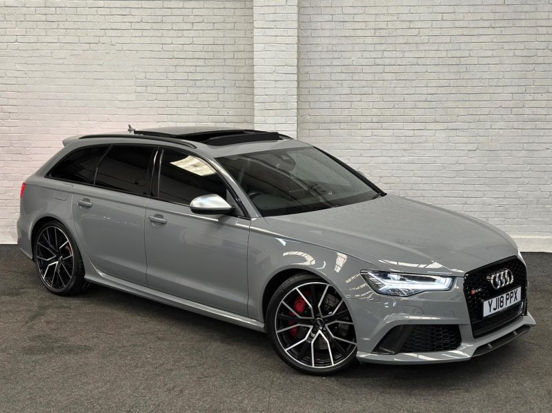 AUDI RS6