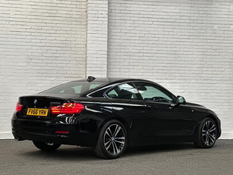 BMW 4 SERIES