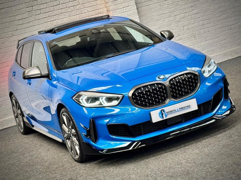 BMW 1 SERIES