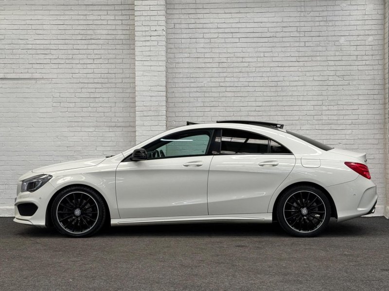 MERCEDES-BENZ CLA