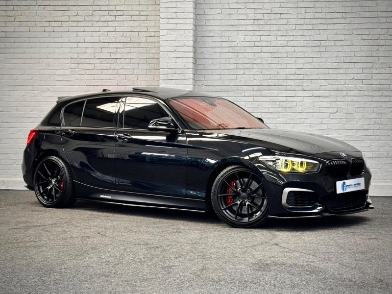 BMW 1 SERIES