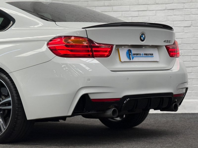 BMW 4 SERIES