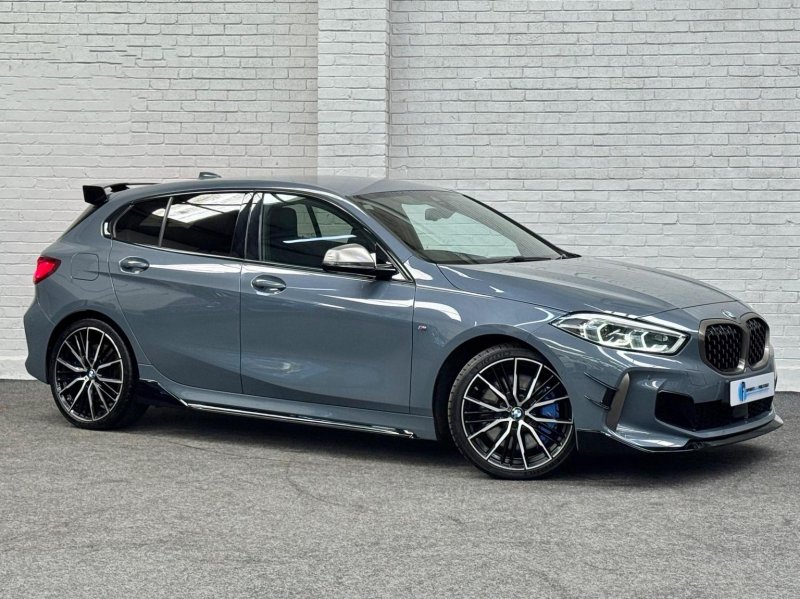 BMW 1 SERIES