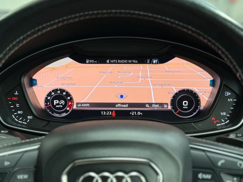 AUDI SQ5