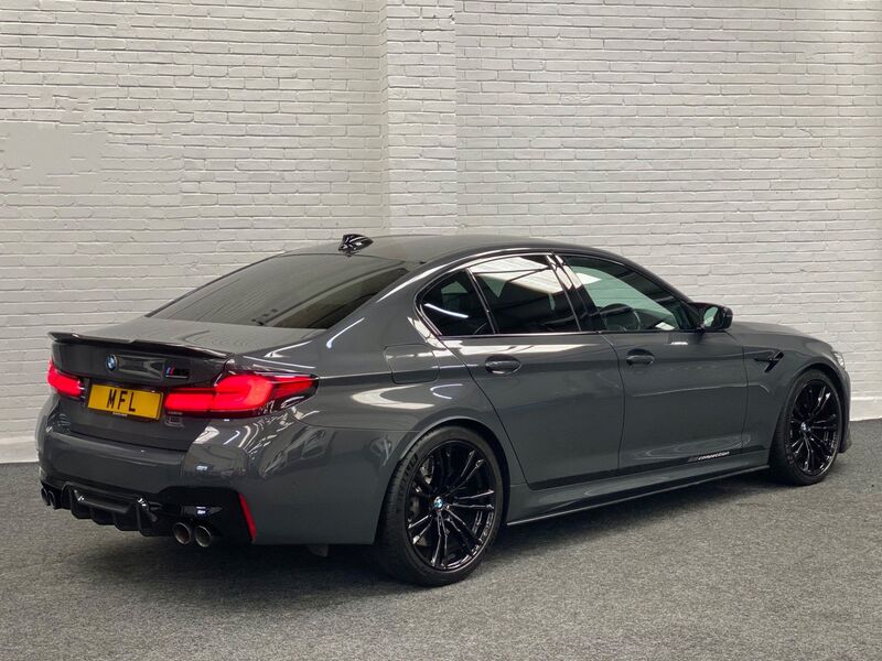 BMW M5