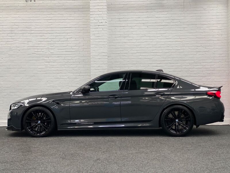 BMW M5