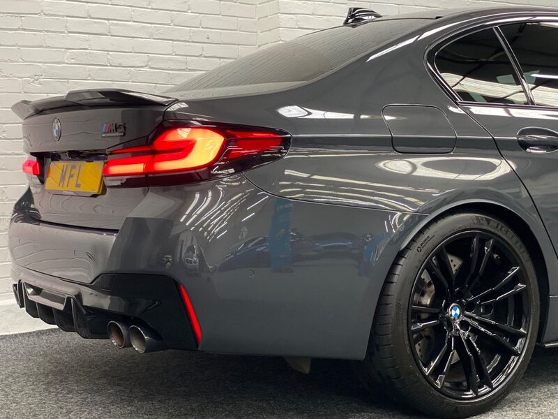 BMW M5